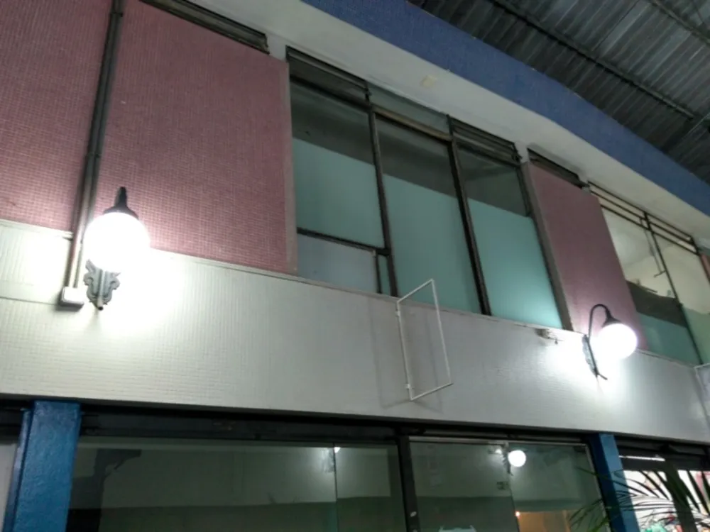 Loja-Salão, 25 m² - Foto 1