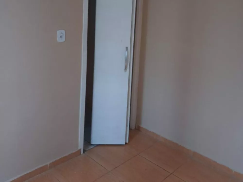 Apartamento à venda com 1 quarto, 30m² - Foto 6