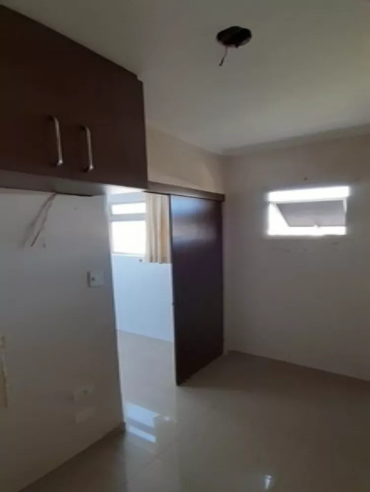 Apartamento à venda com 2 quartos, 65m² - Foto 8