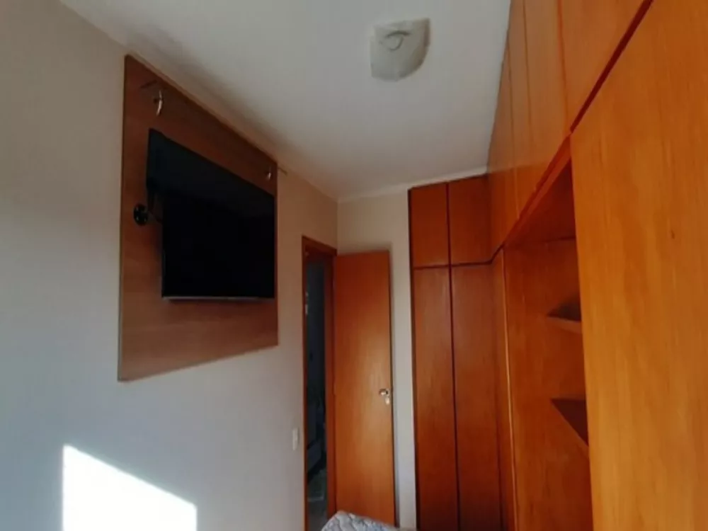 Apartamento à venda com 2 quartos, 65m² - Foto 4