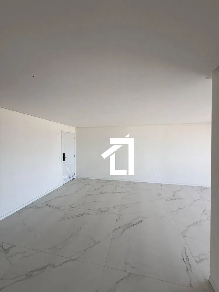 Apartamento, 3 quartos, 136 m² - Foto 1