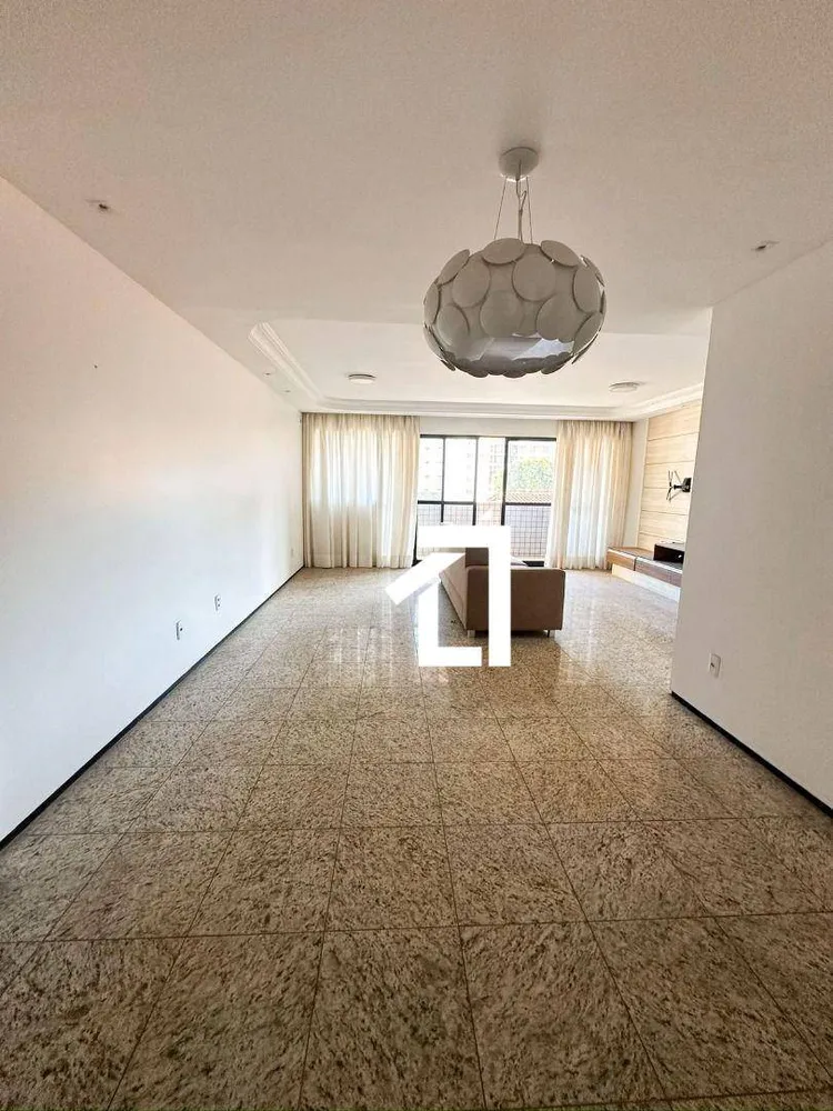Apartamento, 3 quartos, 140 m² - Foto 1