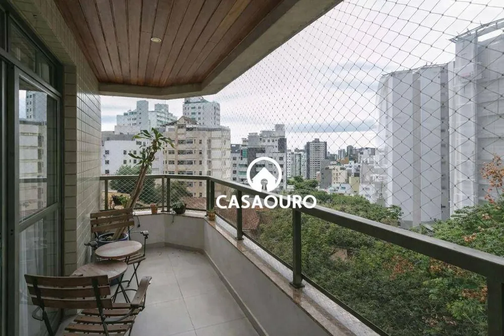 Apartamento, 3 quartos, 150 m² - Foto 1