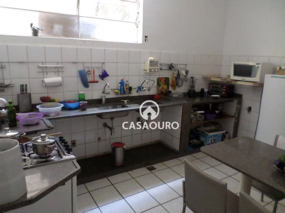 Casa, 4 quartos, 300 m² - Foto 9