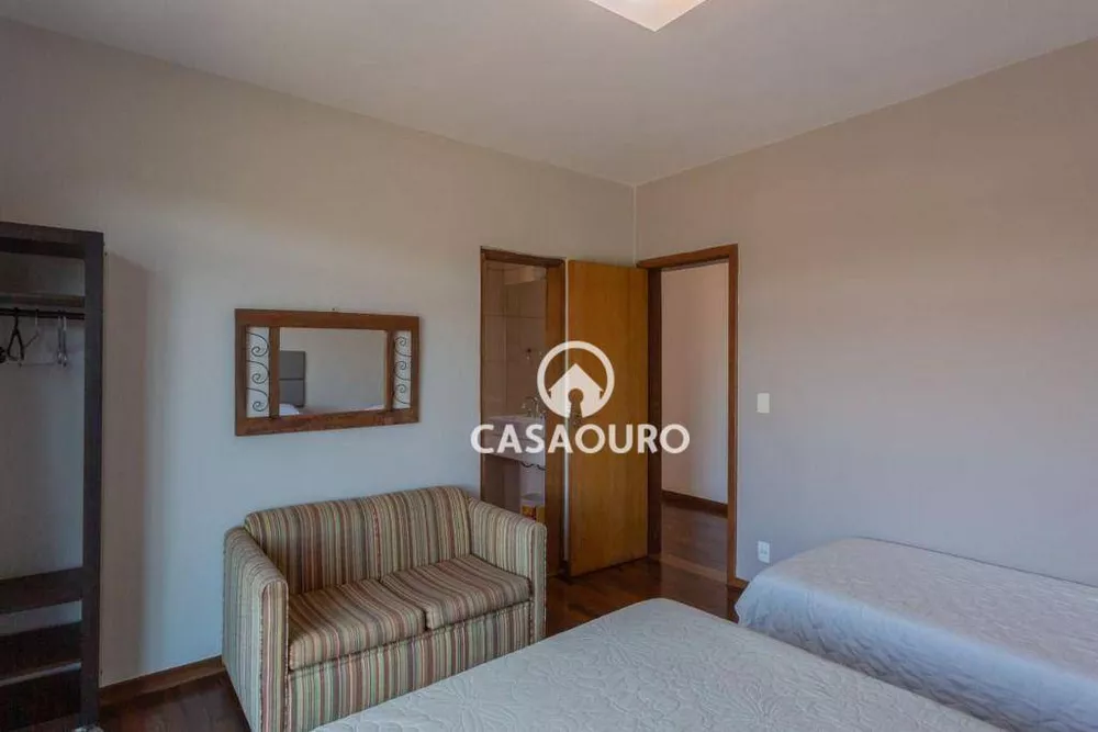 Casa de Condomínio à venda com 4 quartos, 315m² - Foto 12