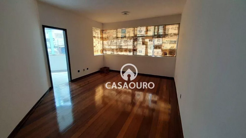 Apartamento à venda com 3 quartos, 100m² - Foto 3