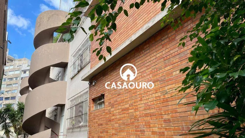 Apartamento, 3 quartos, 140 m² - Foto 1