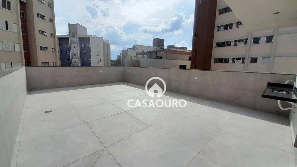 Cobertura, 3 quartos, 190 m² - Foto 2