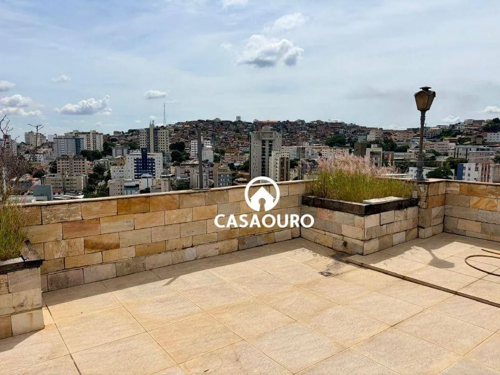 Cobertura, 4 quartos, 240 m² - Foto 1