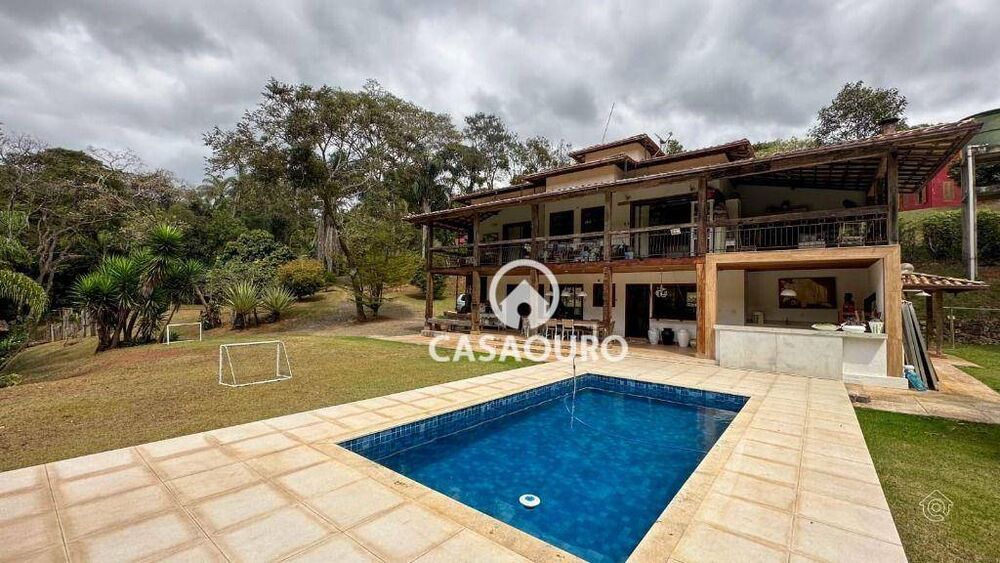 Casa de Condomínio à venda com 3 quartos, 360m² - Foto 5
