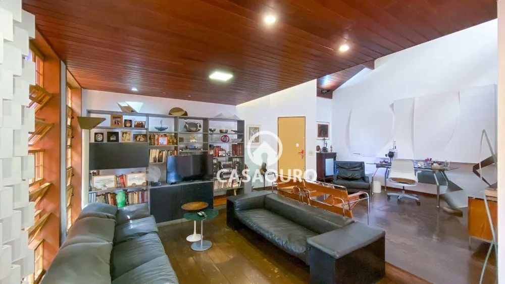 Casa, 4 quartos, 283 m² - Foto 1