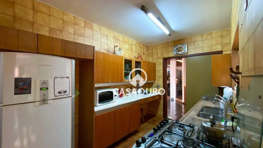 Casa, 4 quartos, 283 m² - Foto 9