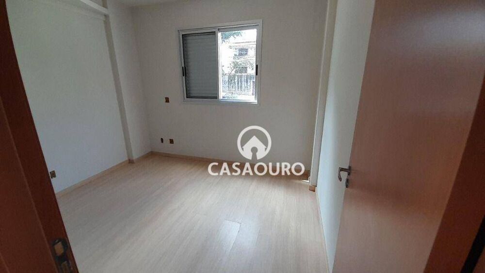 Apartamento à venda com 2 quartos, 96m² - Foto 9