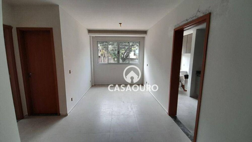 Apartamento à venda com 2 quartos, 96m² - Foto 2
