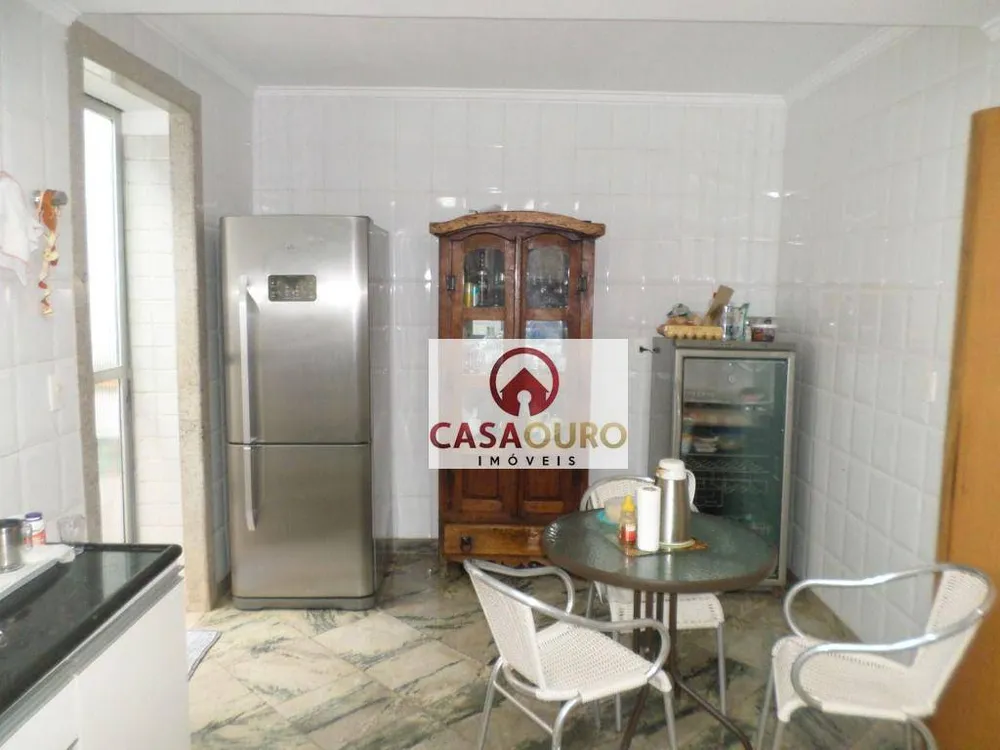 Casa, 4 quartos, 580 m² - Foto 9