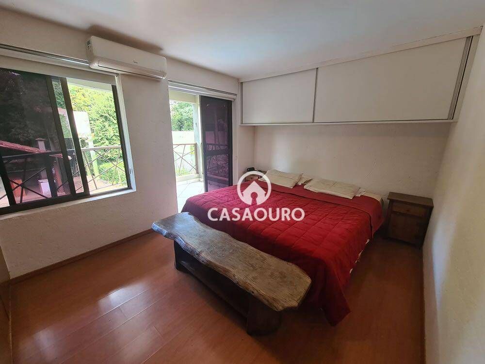 Casa de Condomínio à venda com 3 quartos, 350m² - Foto 6
