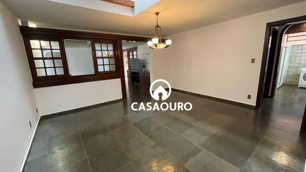 Casa, 4 quartos, 633 m² - Foto 3