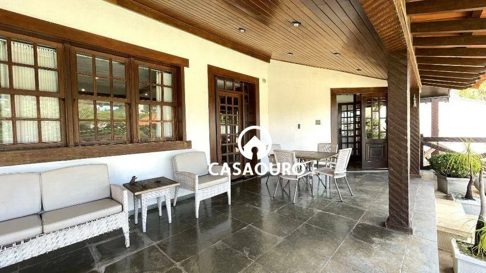 Casa, 4 quartos, 633 m² - Foto 1