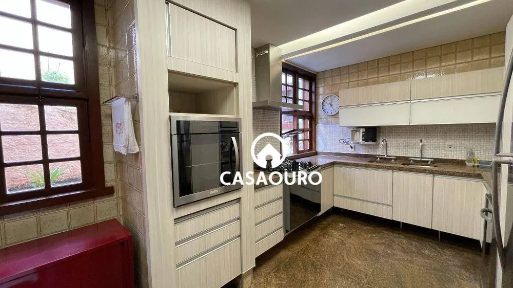 Casa, 4 quartos, 633 m² - Foto 4