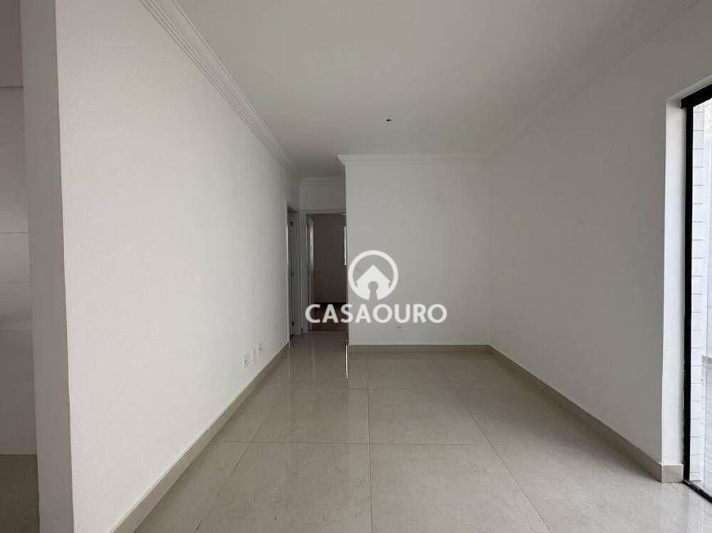 Apartamento à venda com 2 quartos, 110m² - Foto 1