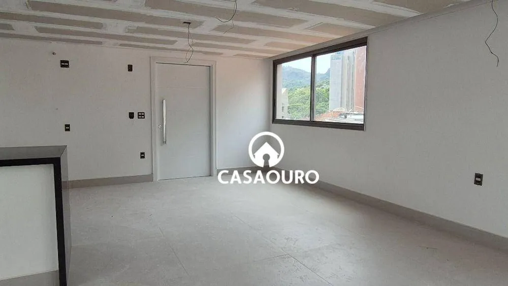 Apartamento, 3 quartos, 121 m² - Foto 2
