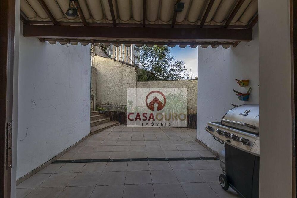 Casa à venda com 5 quartos, 750m² - Foto 9