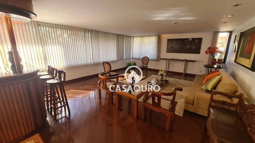 Apartamento, 4 quartos, 260 m² - Foto 1
