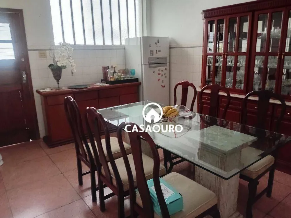 Casa, 4 quartos, 245 m² - Foto 6