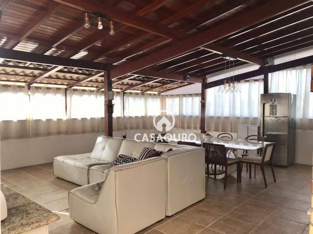 Cobertura à venda com 5 quartos, 260m² - Foto 1