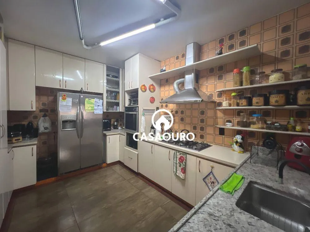 Casa, 6 quartos, 420 m² - Foto 4