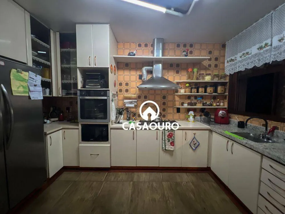 Casa, 6 quartos, 420 m² - Foto 5