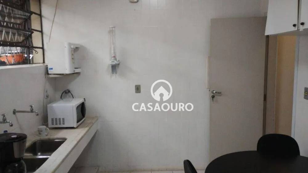 Casa, 6 quartos, 250 m² - Foto 14