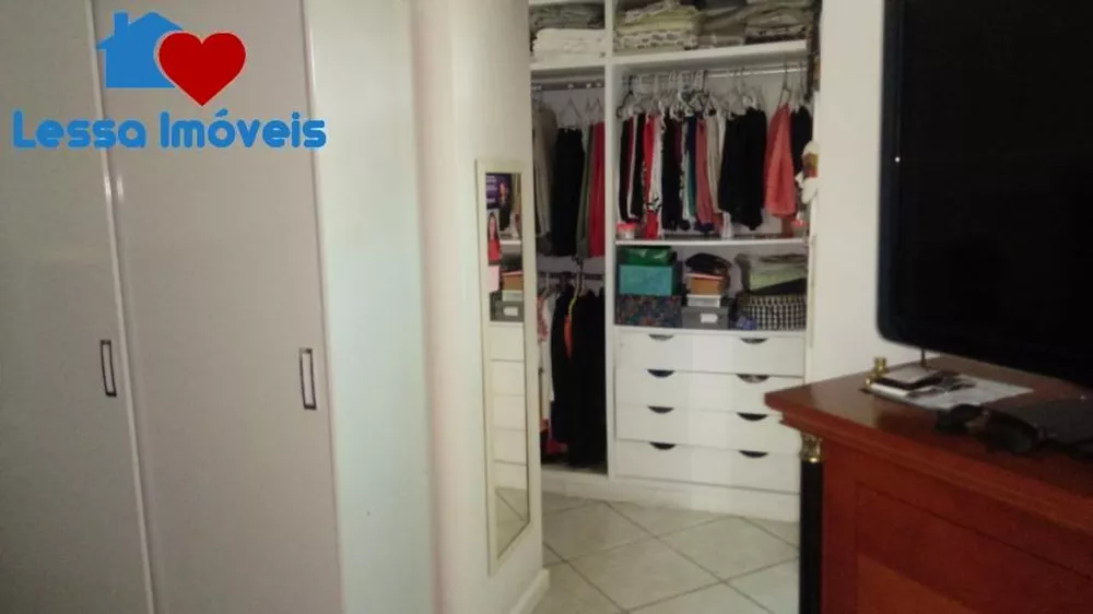 Casa, 4 quartos, 882 m² - Foto 25