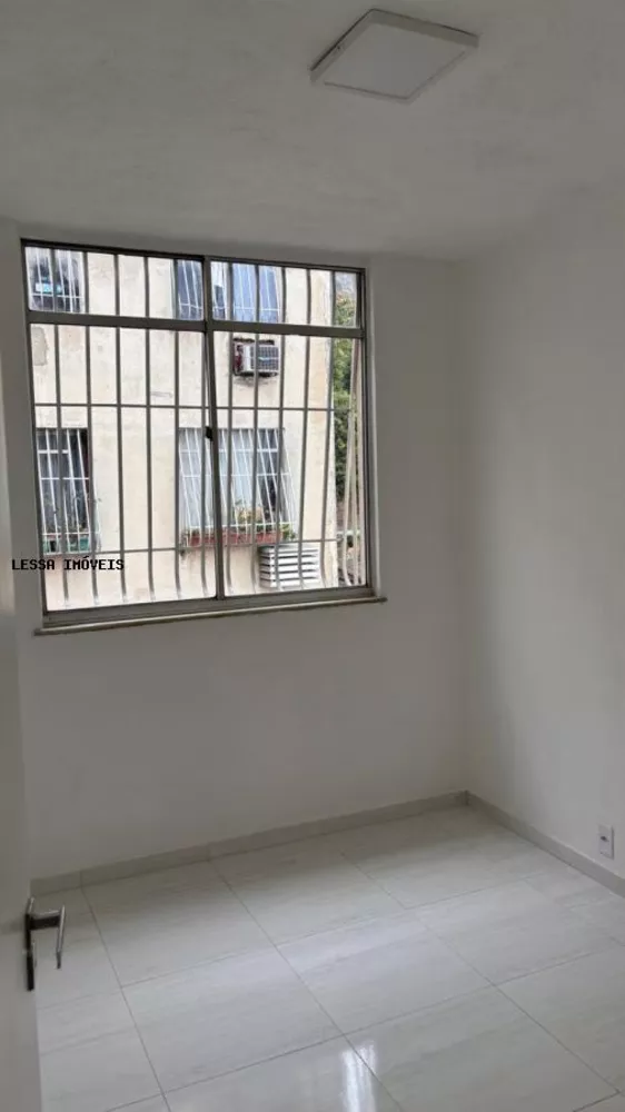 Apartamento à venda com 2 quartos, 66m² - Foto 4