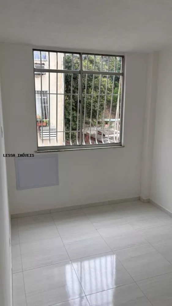 Apartamento à venda com 2 quartos, 66m² - Foto 2