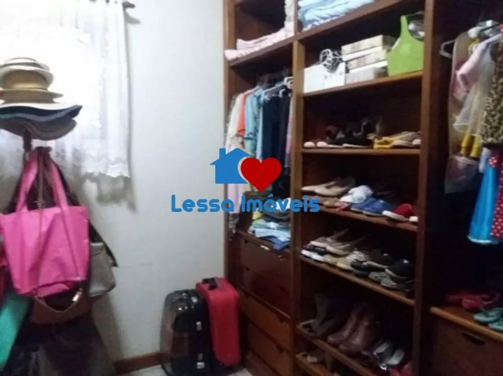 Casa, 3 quartos, 300 m² - Foto 23