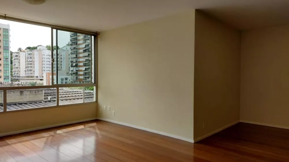 Apartamento à venda com 4 quartos, 200m² - Foto 2