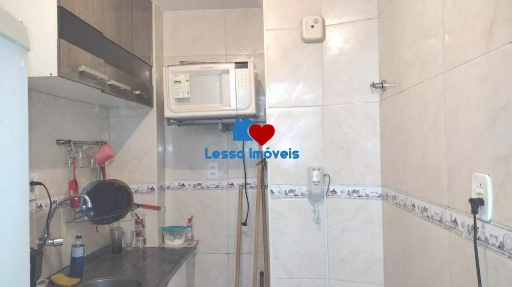 Apartamento à venda com 3 quartos, 64m² - Foto 4