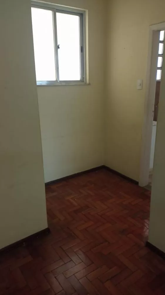 Apartamento à venda com 1 quarto, 40m² - Foto 3