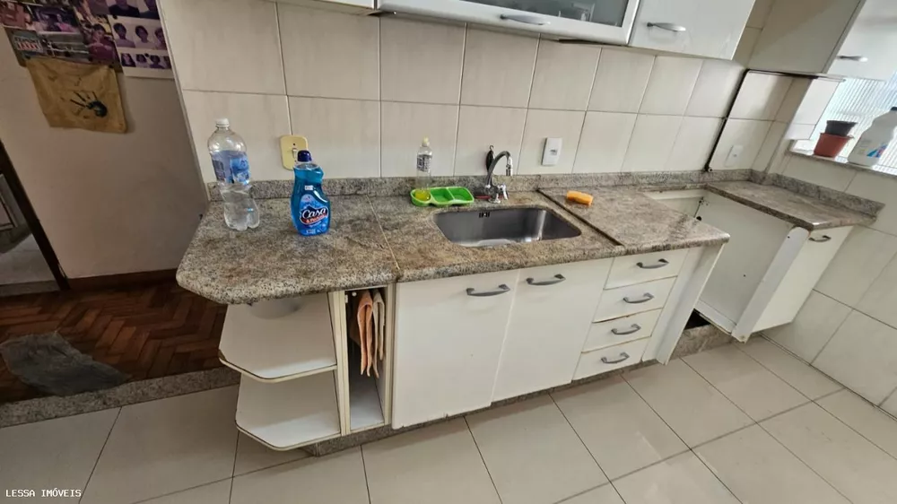 Apartamento à venda com 2 quartos, 60m² - Foto 4