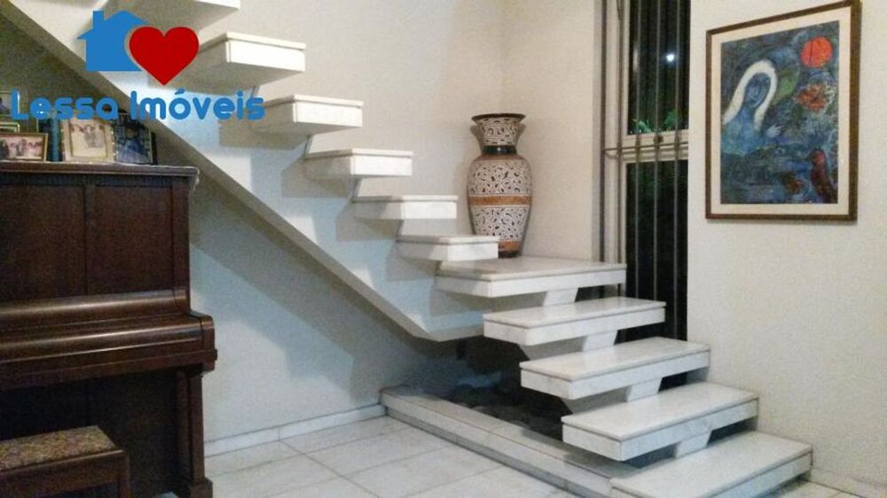 Casa, 3 quartos, 360 m² - Foto 4