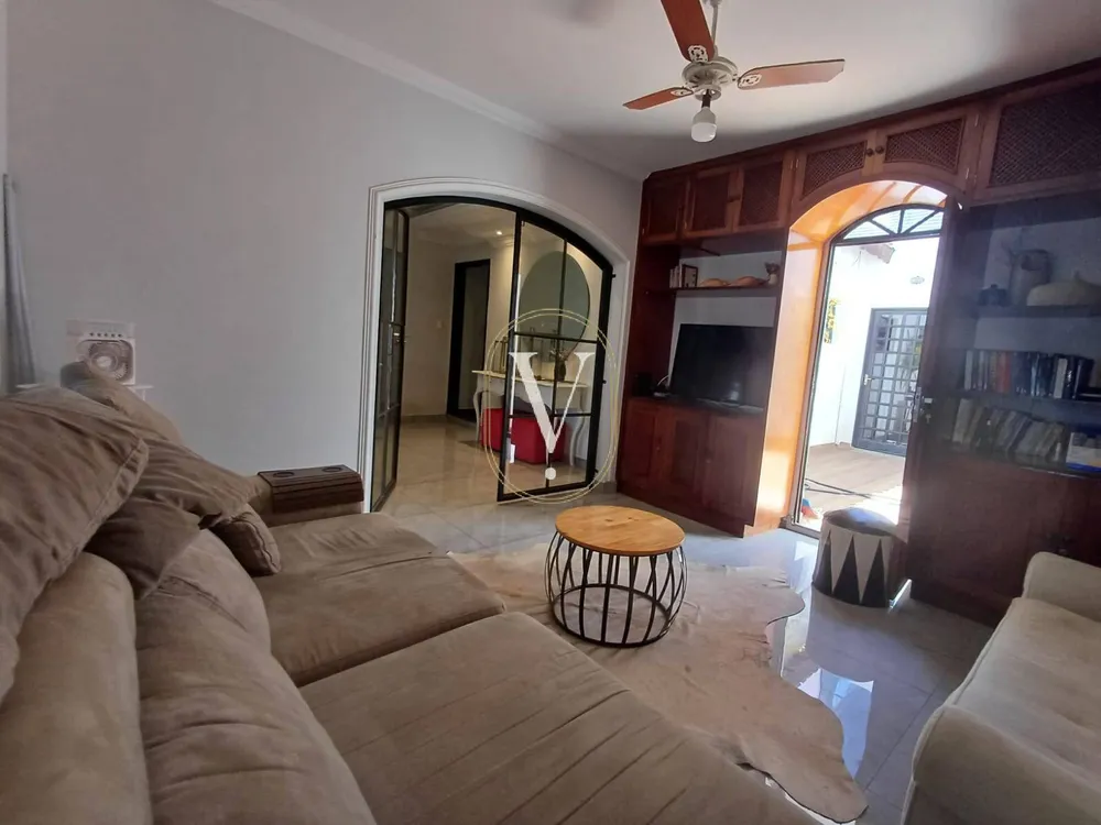 Casa, 3 quartos, 200 m² - Foto 2