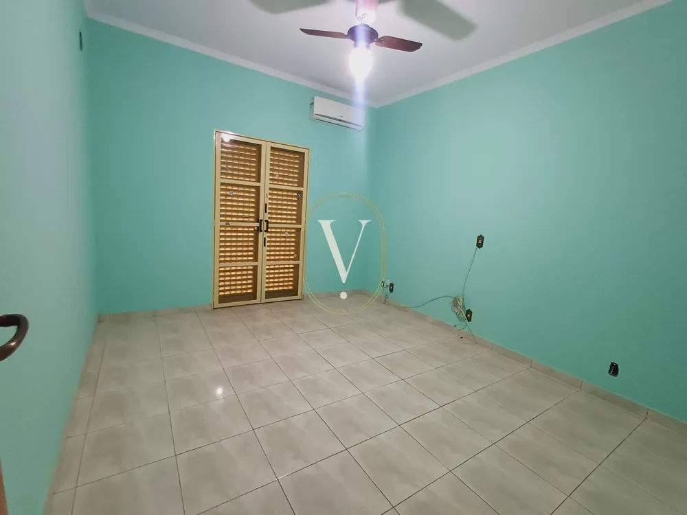 Casa, 3 quartos, 275 m² - Foto 1