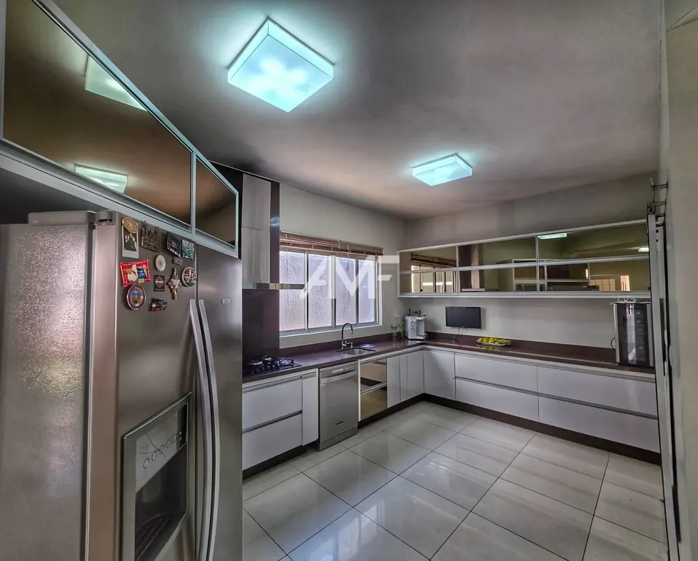 Sobrado, 4 quartos, 352 m² - Foto 3