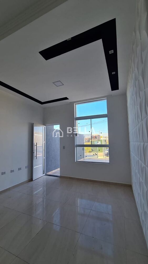Casa à venda com 2 quartos, 55m² - Foto 4