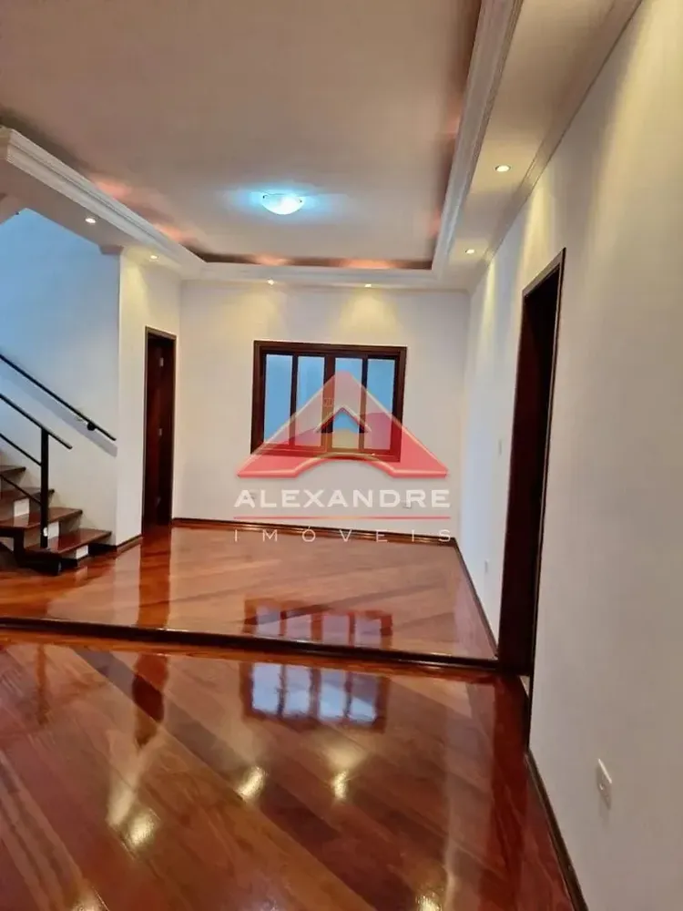 Casa, 3 quartos, 253 m² - Foto 3