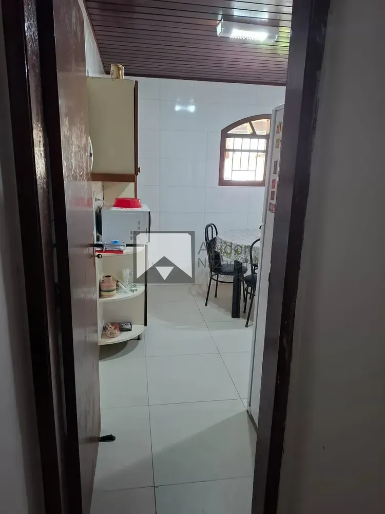 Casa, 3 quartos, 200 m² - Foto 13