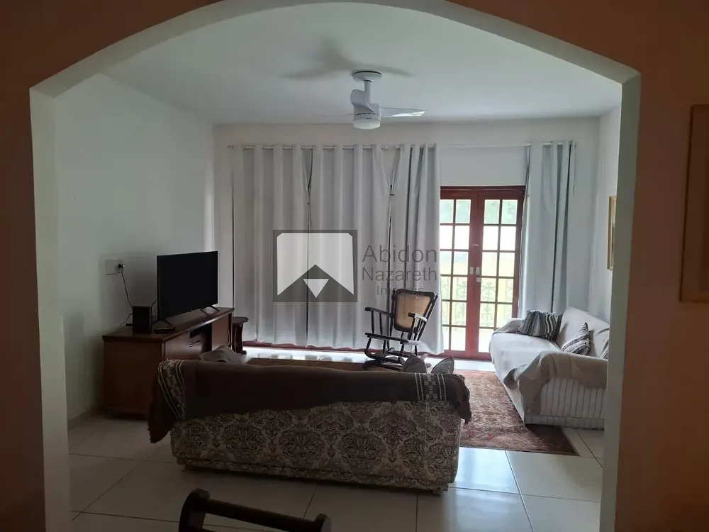 Casa, 3 quartos, 200 m² - Foto 3