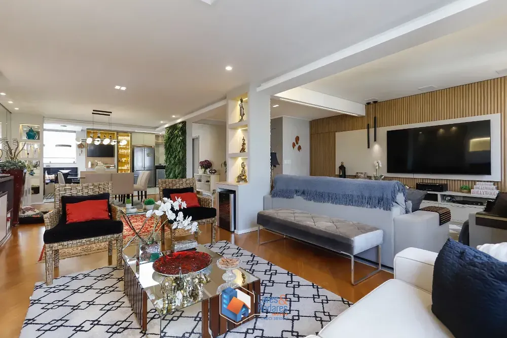 Apartamento, 3 quartos, 197 m² - Foto 2
