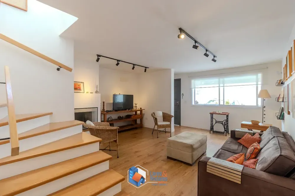 Casa, 3 quartos, 116 m² - Foto 1